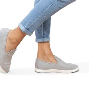 Baubax Loungy Loafer Grey Women's Size 9 Never worn